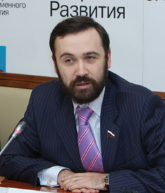 И. Пономарев:  «В Интернет уходит активность людей, которая не может реализоваться в традиционных институтах общества»