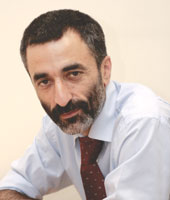 Завен Вильевич КИРАКОСОВ