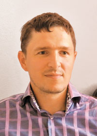 Максим СУДАКОВ