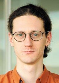 Евгений ПАПЕРНЫЙ, руководитель проектов «Здоровье Mail.Ru», «Дети Mail.Ru»