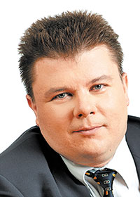 Игорь НИКУЛИН