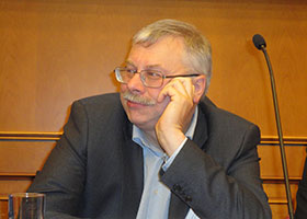 С. Пехтерев: «ФГУП ГП КС в проекте Ка-интернета выбрал самую правильную стратегию максимального удаления от абонентов, оставив их другим операторам»