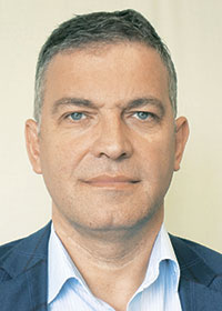 Дмитрий САВЕЛЬЕВ