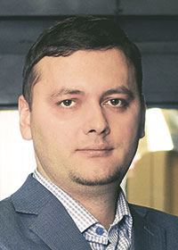 Андрей Захаров