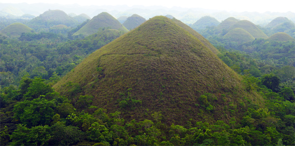 Шоколадные холмы