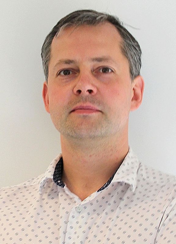 Дмитрий Папин