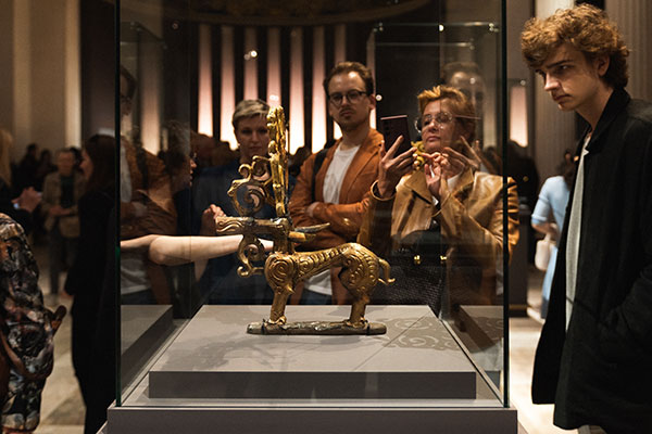 Золотой олень