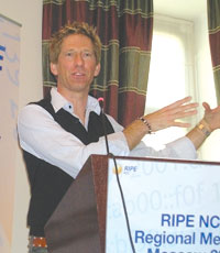 П. Рендек: «Чиновники, придумавшие термин “управление Интернетом“, сами толком не понимают, что он означает»